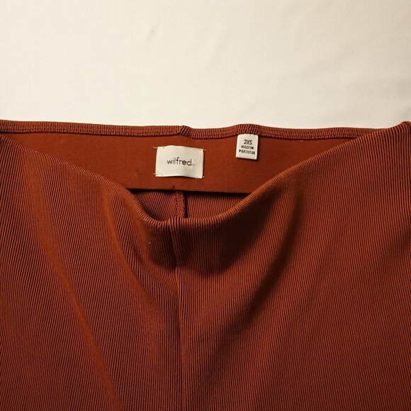 Aritzia Wilfred Flare Leggings Size 2XS Low Rise Burnt Orange Color - Picture 4 of 9